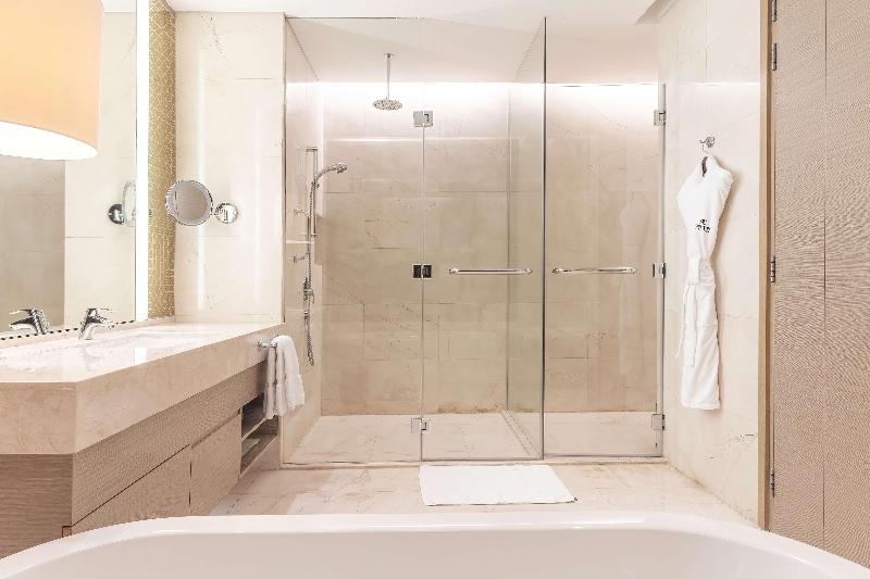A Radisson Collection Hotel, Hormuz Grand Muscat - Oda