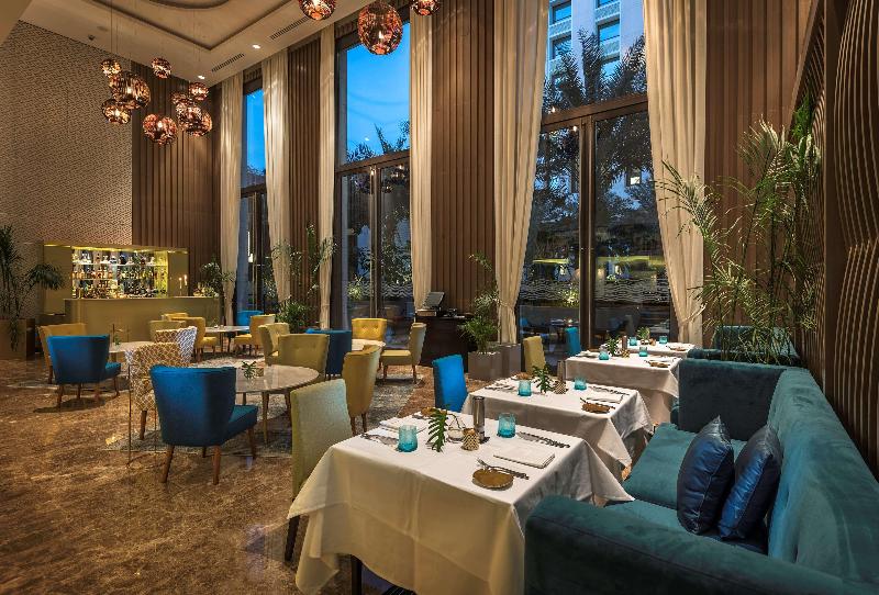 A Radisson Collection Hotel, Hormuz Grand Muscat - Restoran