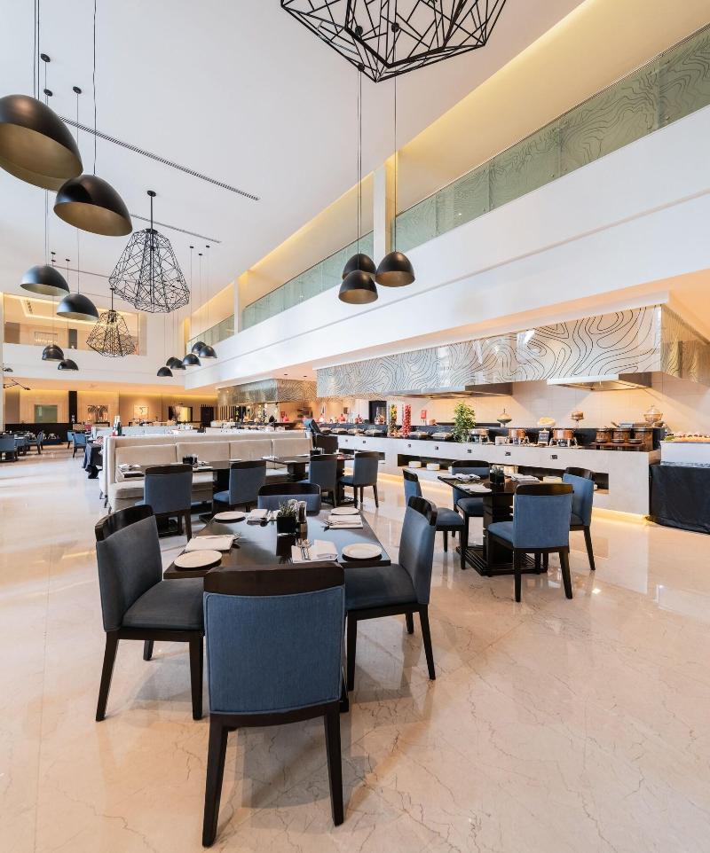 A Radisson Collection Hotel, Hormuz Grand Muscat - Restoran
