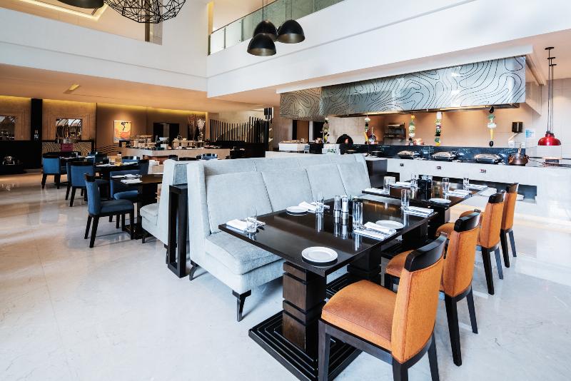 A Radisson Collection Hotel, Hormuz Grand Muscat - Restoran