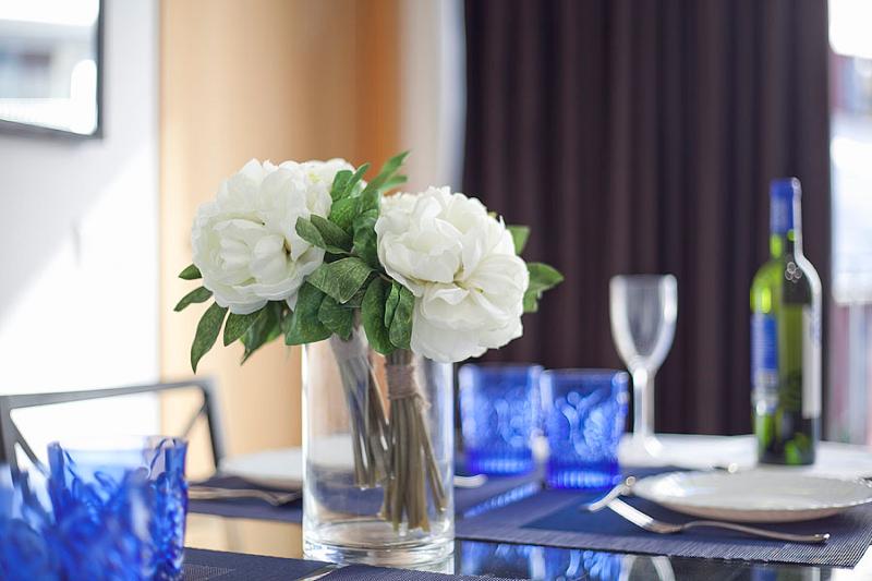 Charmsuites Nou Rambla - Lobi