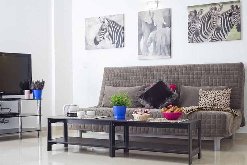 Charmsuites Nou Rambla - Oda