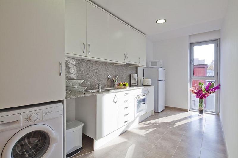Charmsuites Nou Rambla - Oda