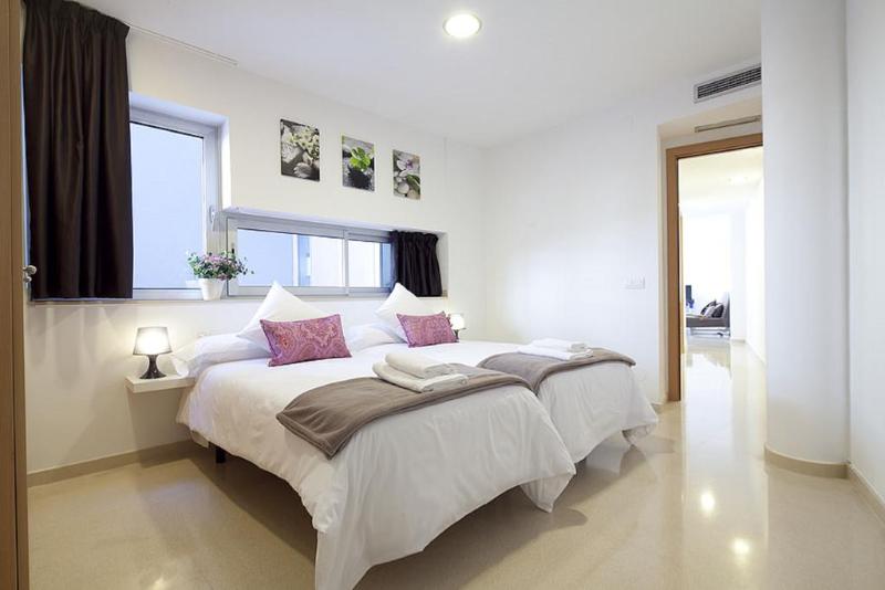 Charmsuites Nou Rambla - Oda