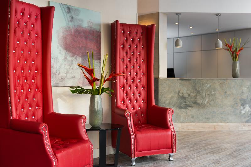 Leonardo Hotel Munich City North - Lobi