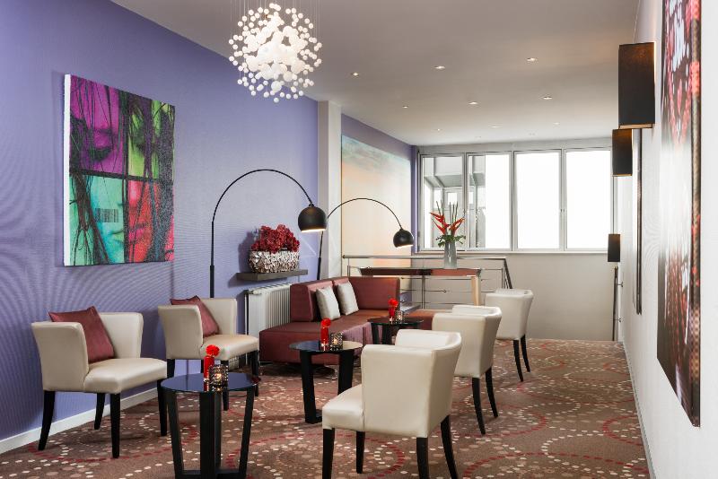 Leonardo Hotel Munich City North - Lobi