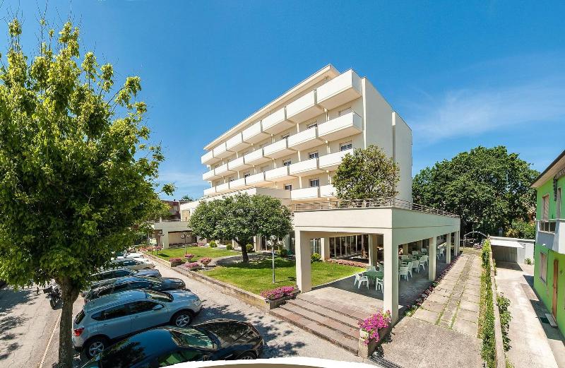 Hotel Le Querce - Genel