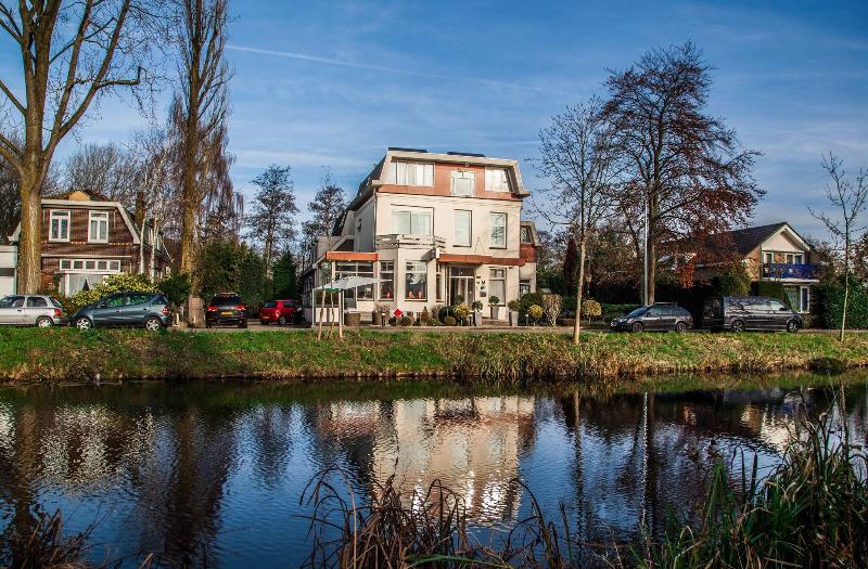 Alp de Veenen Hotel - Genel