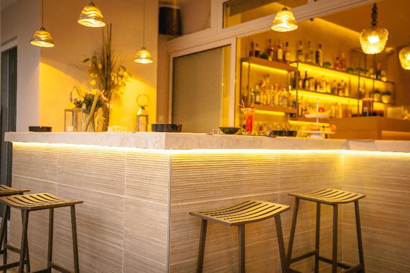 Sarantis Hotel - Bar