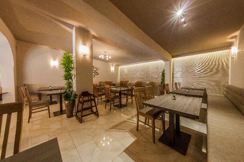 Sarantis Hotel - Genel