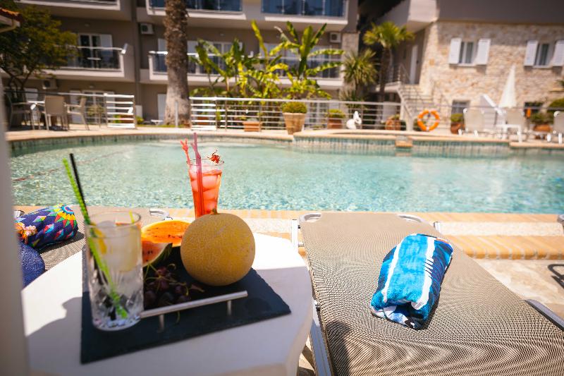 Sarantis Hotel - Havuz