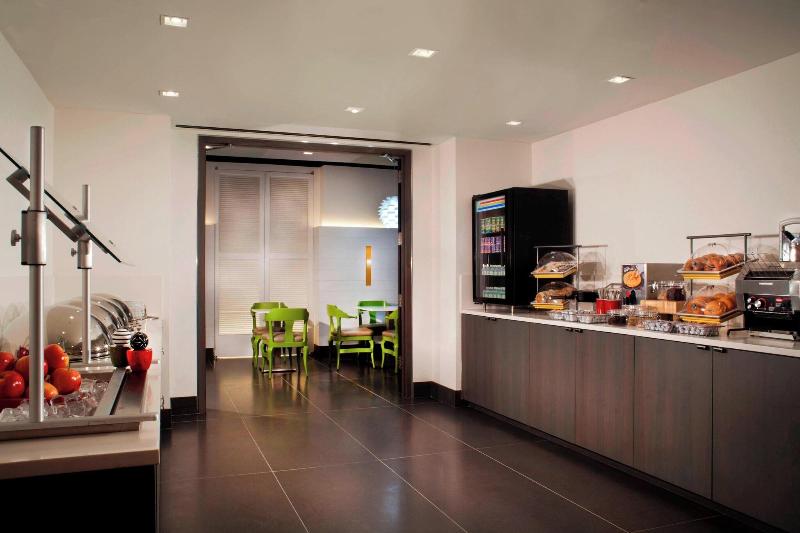 Residence Inn New York Downtown Manhattan/WorldTC - Restoran