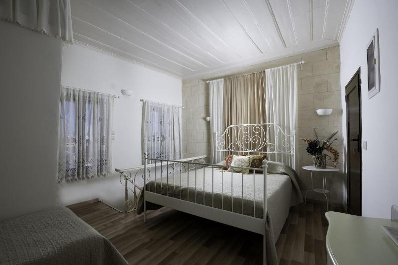 Evdokia Hotel Old Town - Oda