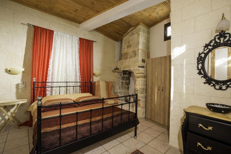 Evdokia Hotel Old Town - Oda