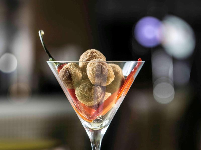 Pullman Dubai JLT - Bar