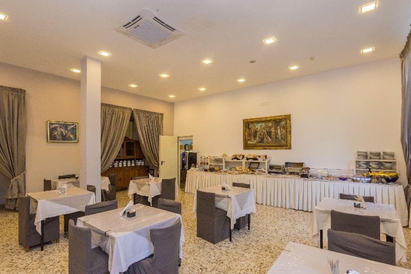 Sisters' Hostel - Restoran