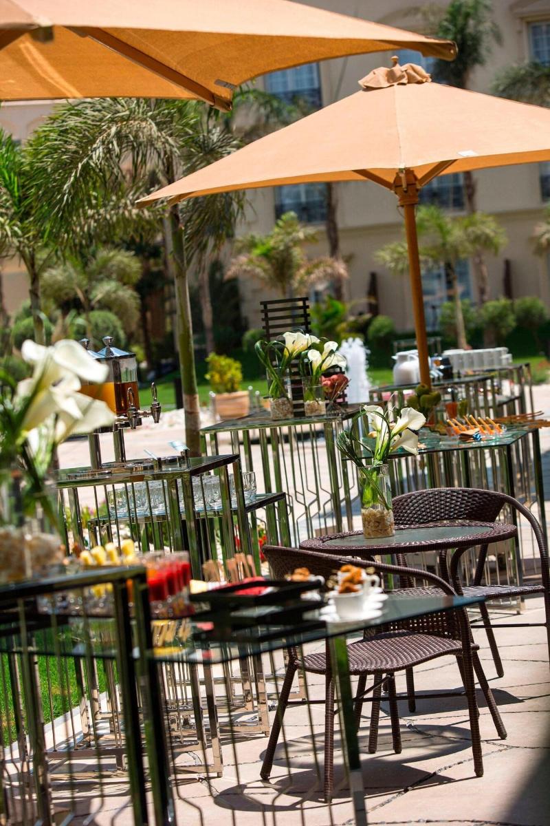 Renaissance Cairo Mirage City Hotel - Toplantı
