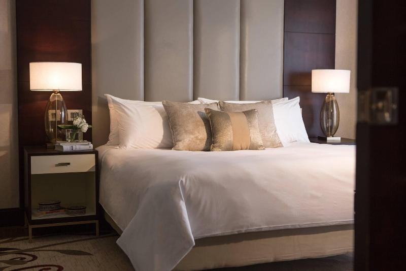 Renaissance Cairo Mirage City Hotel - Oda