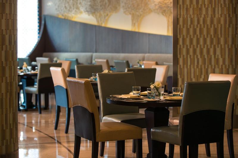 Renaissance Cairo Mirage City Hotel - Restoran