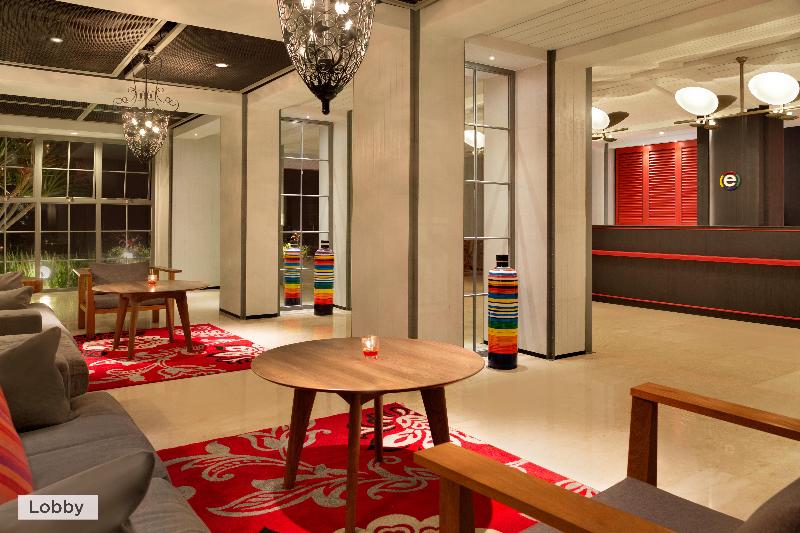 Ramada Encore by Wyndham Bali Seminyak - Lobi