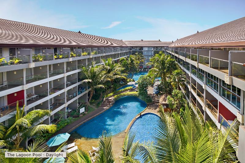 Ramada Encore by Wyndham Bali Seminyak - Havuz