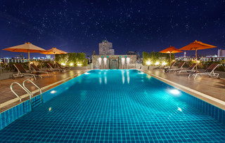 Adelphi Pattaya fotoÄŸrafÄ±