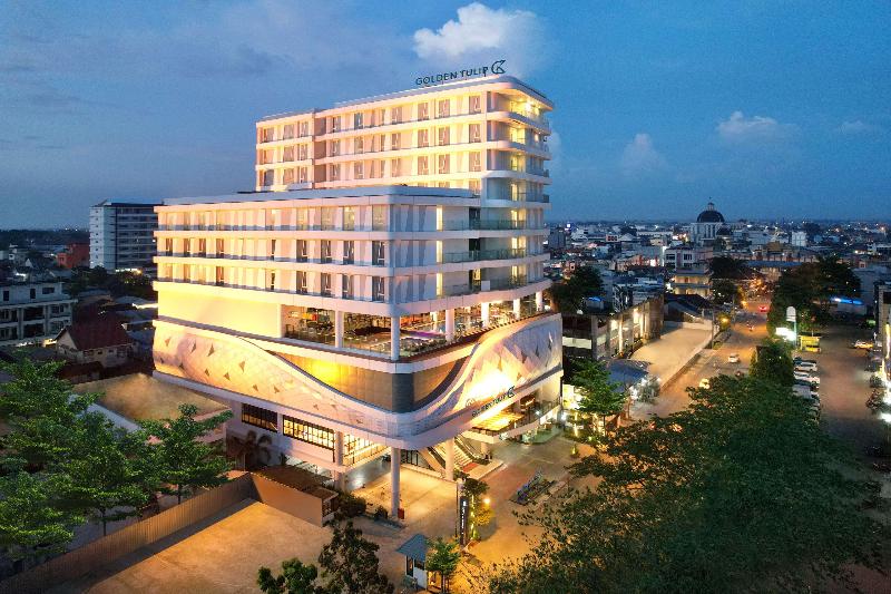 Golden Tulip Pontianak - Genel