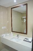 Golden Tulip Pontianak oda fotoğrafı