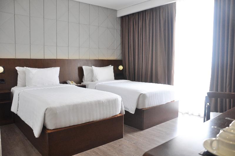 Golden Tulip Pontianak - Oda