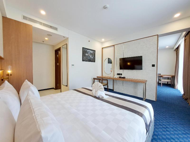 Golden Tulip Pontianak - Oda