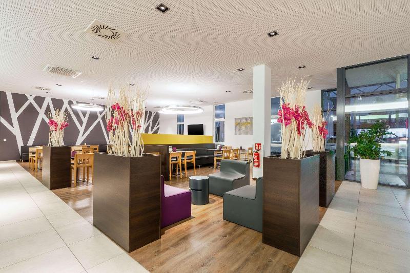 Star G Hotel Premium München Domagkstraße - Lobi