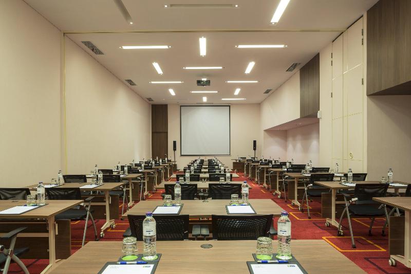 Holiday Inn Express Jakarta Pluit Citygate - Toplantı