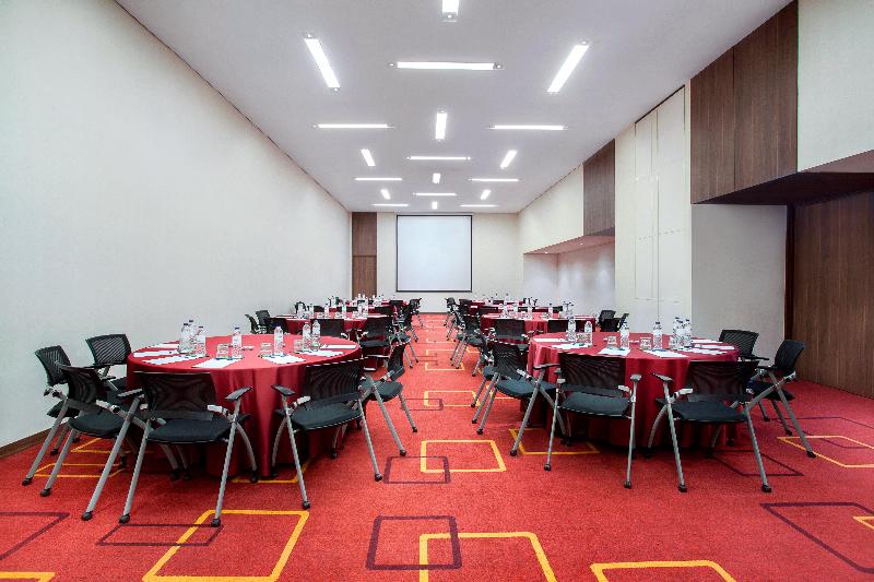 Holiday Inn Express Jakarta Pluit Citygate - Toplantı