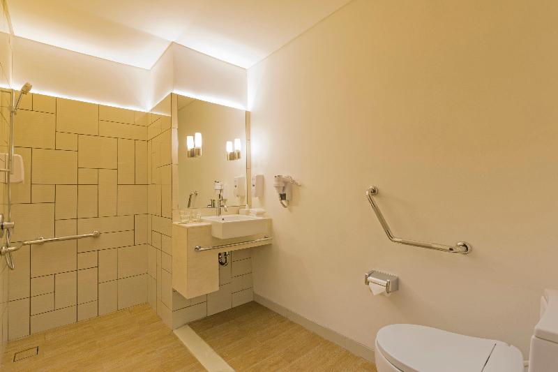 Holiday Inn Express Jakarta Pluit Citygate - Oda