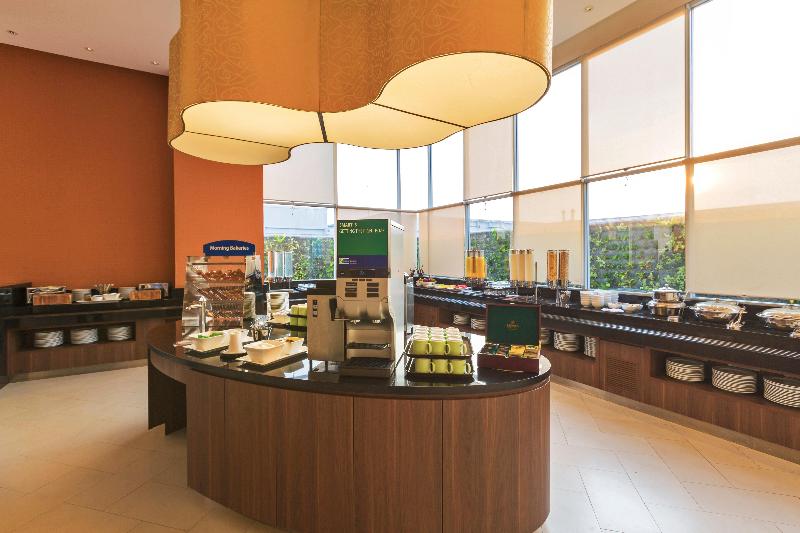 Holiday Inn Express Jakarta Pluit Citygate - Restoran