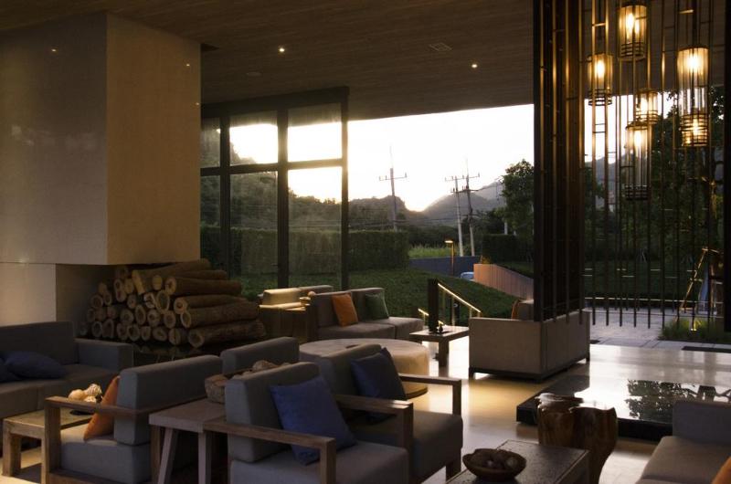 The Peri Hotel Khao Yai - Lobi