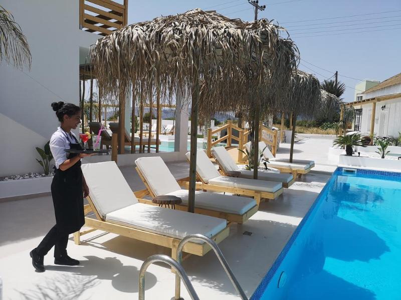 Alia suites & Alia beachfront suites and spa - Bar