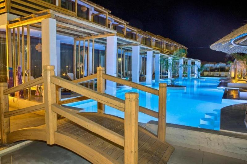 Alia suites & Alia beachfront suites and spa - Lobi