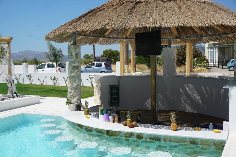 Alia suites & Alia beachfront suites and spa - Genel