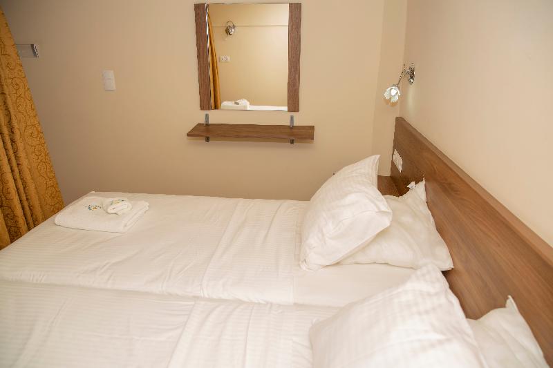 Alia suites & Alia beachfront suites and spa - Oda