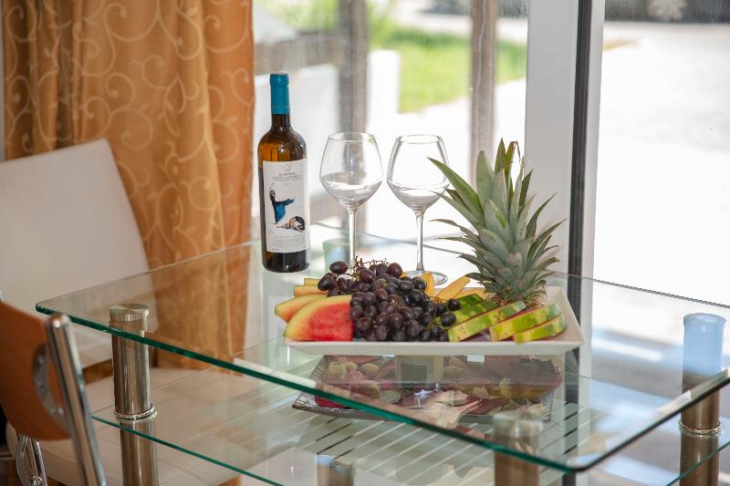 Alia suites & Alia beachfront suites and spa - Oda