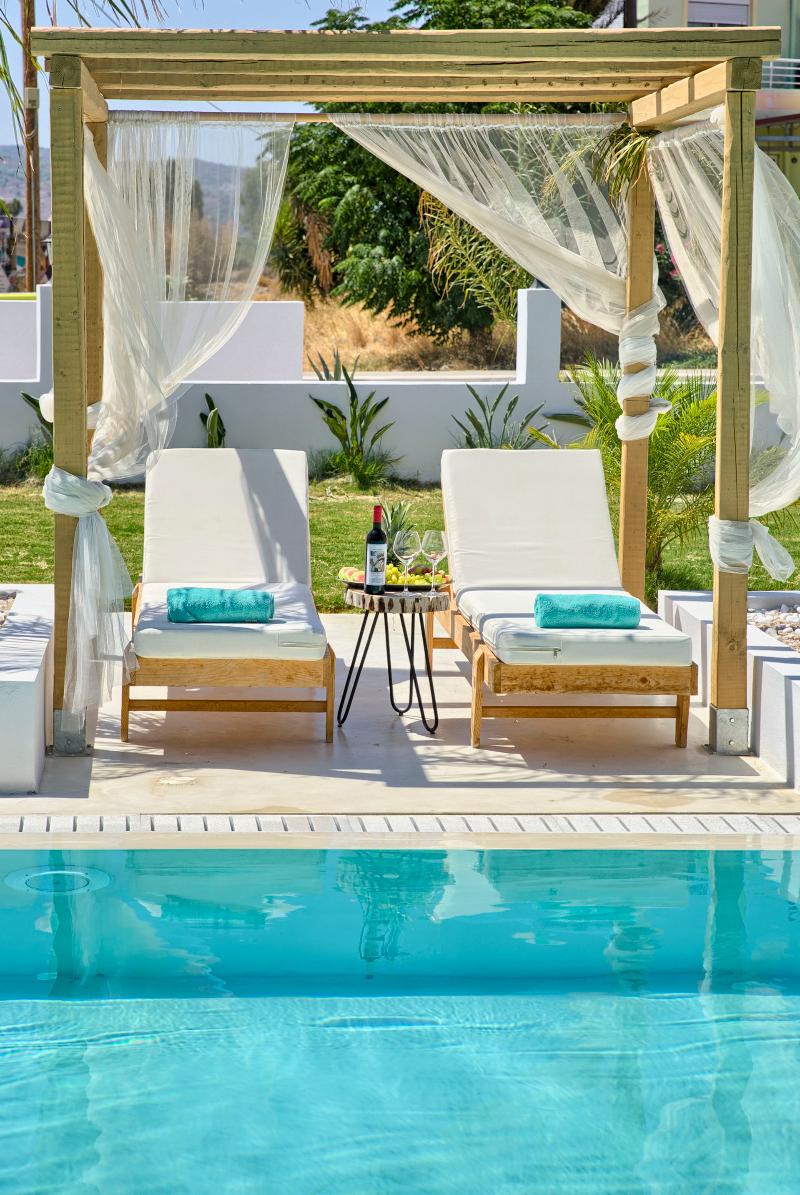 Alia suites & Alia beachfront suites and spa - Oda