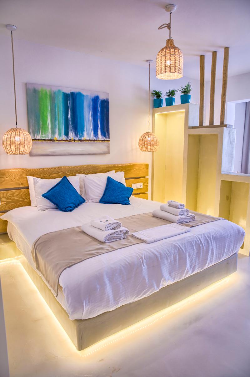 Alia suites & Alia beachfront suites and spa - Oda