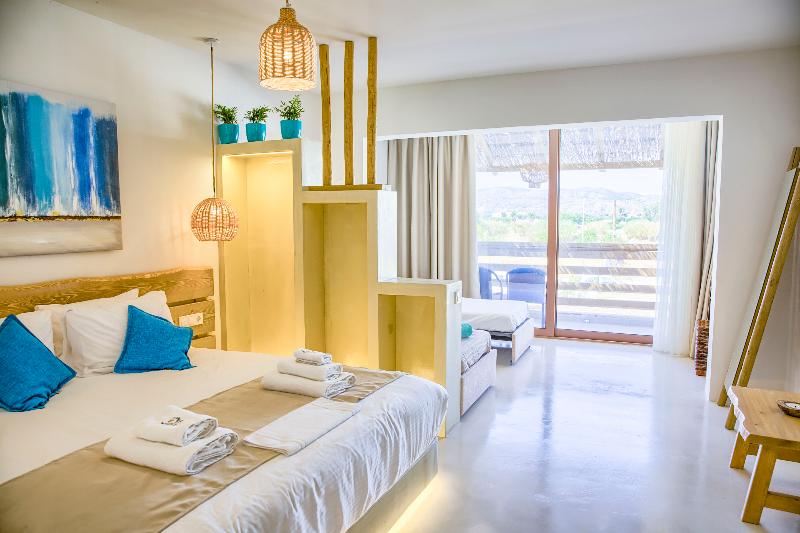 Alia suites & Alia beachfront suites and spa - Oda