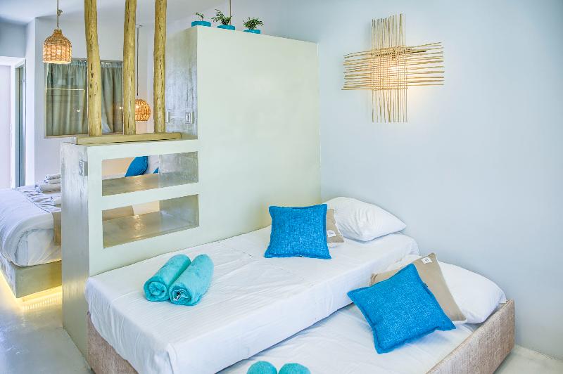 Alia suites & Alia beachfront suites and spa - Oda