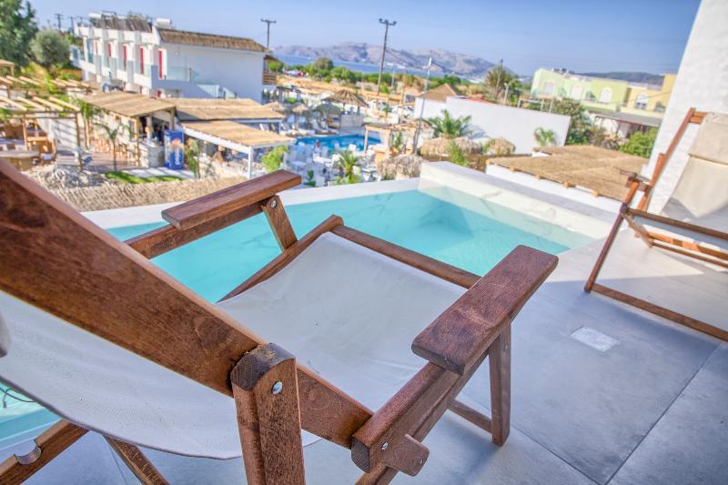 Alia suites & Alia beachfront suites and spa - Oda