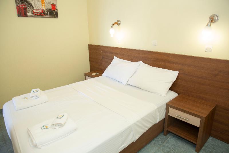 Alia suites & Alia beachfront suites and spa - Oda