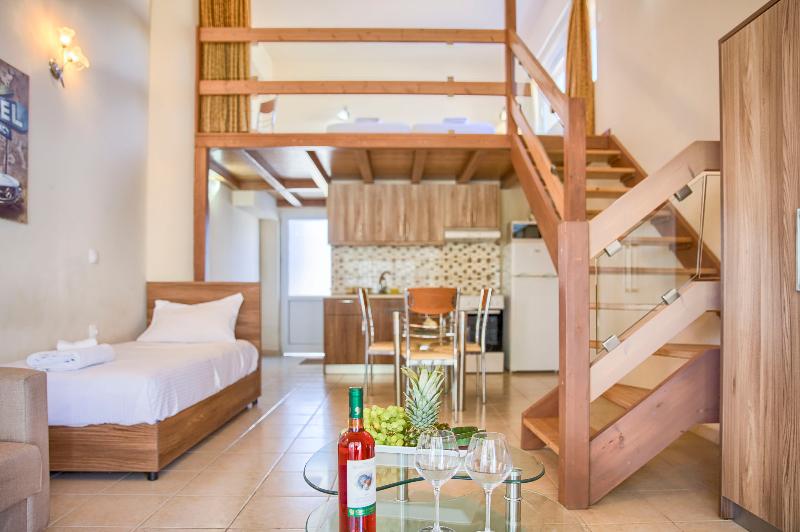 Alia suites & Alia beachfront suites and spa - Oda