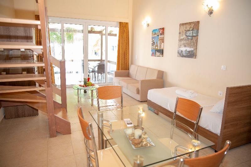 Alia suites & Alia beachfront suites and spa - Oda