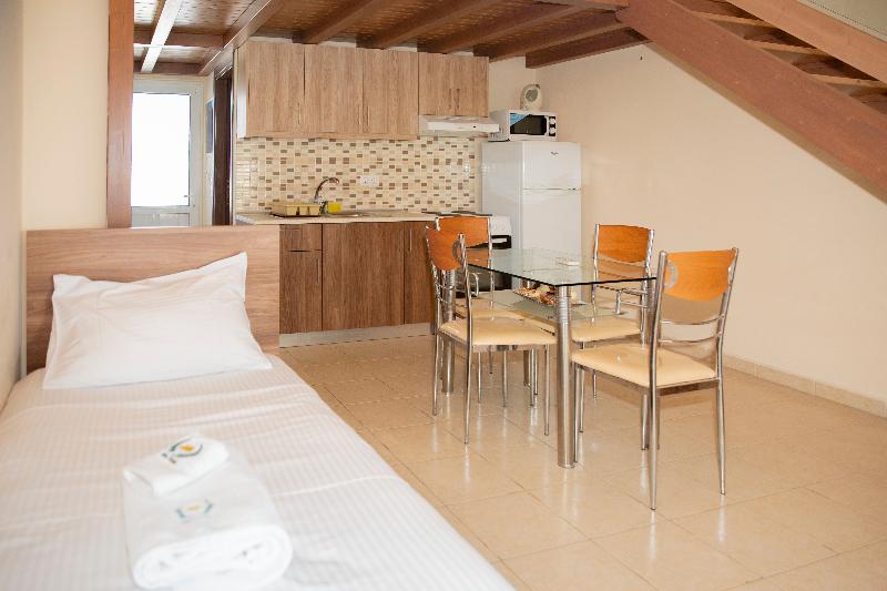 Alia suites & Alia beachfront suites and spa - Oda